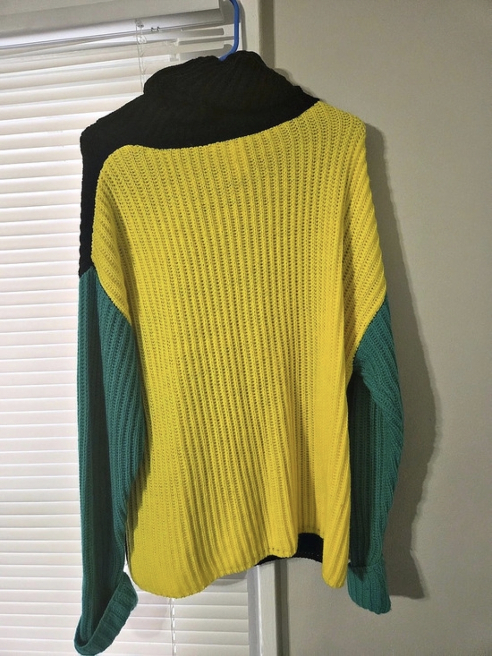 Color Block Sweater in Yellow & Green Like New